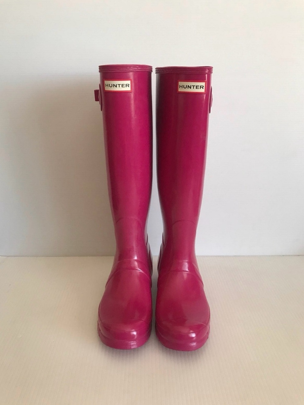 Hunter Tall Gloss Rain Boots in Magenta